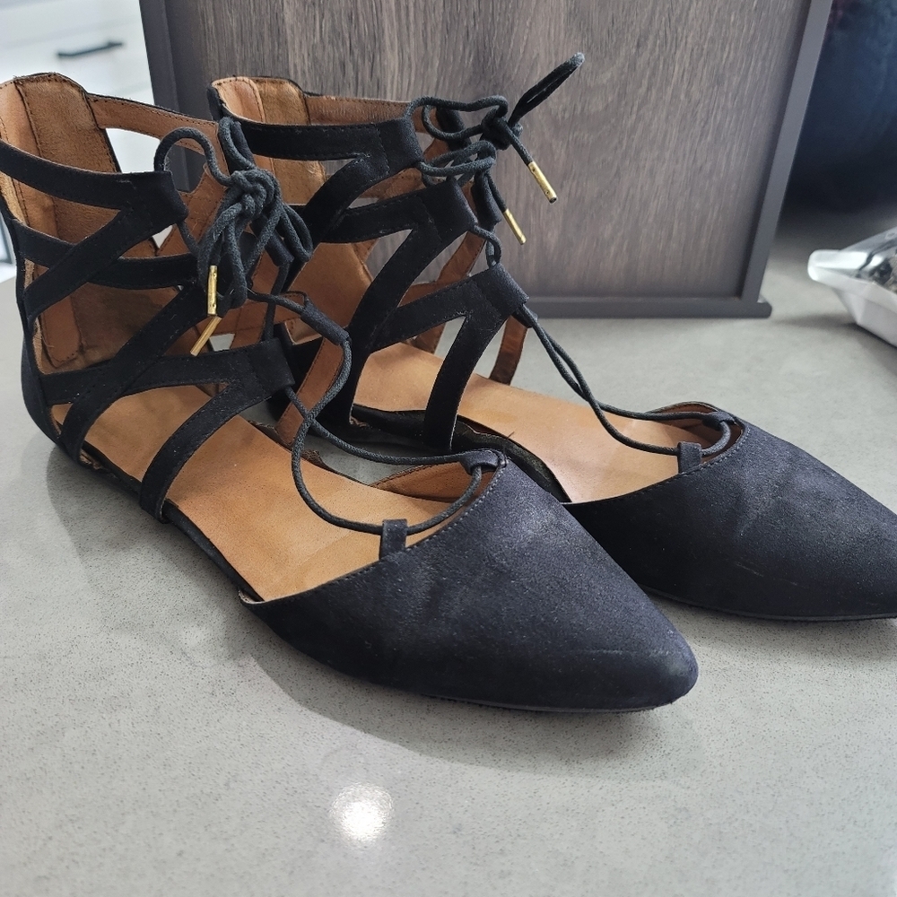 Mossimo Supply Co Black Lace Up Sandals​​